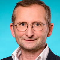 Dr. Mathias Feige
