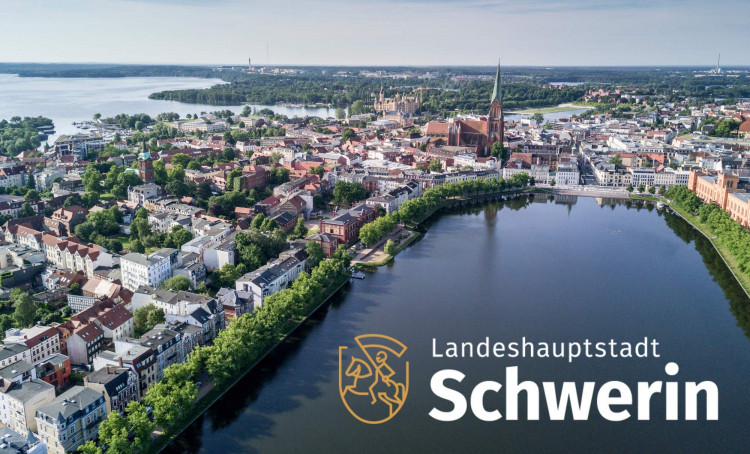 dwif-Projektstart Tourismus- und Freizeitentwicklungskonzeption Schwerin (Bild: Schwerin_Luftbild Innenstadt_Foto_Jörn Lehmann))